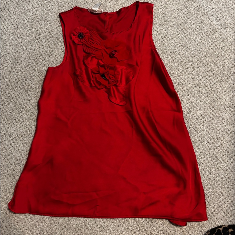 Kenar Red Garment
